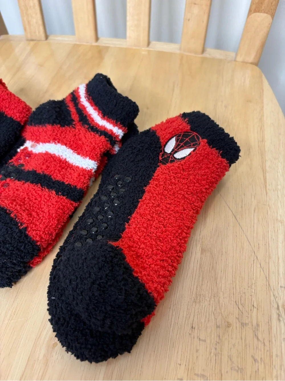 Boys fuzzy Spider-Man socks with grips